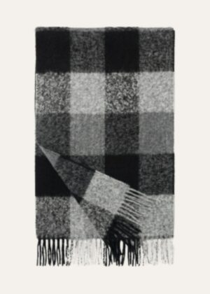 Olan Scarf